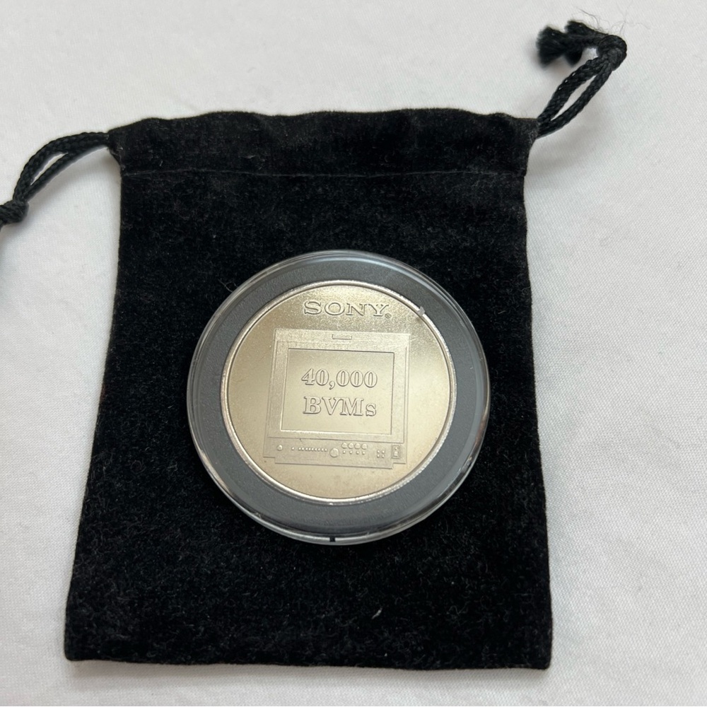 SONY Trinitron Team Commemorative Coin 40,000 BVMs  With Plastic Case and Bag